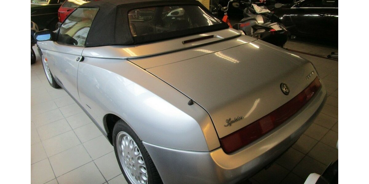 Alfa Romeo Spider 2.0 16V T.Spark L 192.300 km 4.985 &euro; Hirschberg 69493