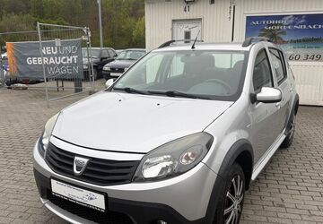 Dacia Sandero 98.000 km 5.950 &euro; Mörlenbach 69509