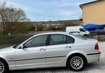BMW 318 150.351 km 3.999 &euro; Oppenheim 55276