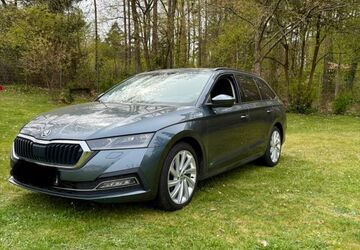 Skoda Octavia 120.000 km 19.600 &euro; Carlsberg 67316