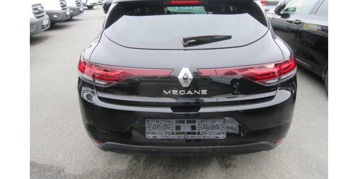 Renault Megane Techno Automatik 24.000 km 22.950 &euro; Gernsheim 64579