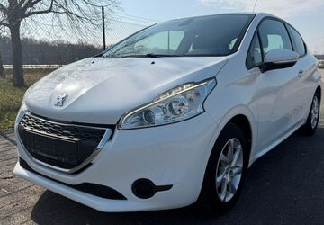 Peugeot 208 165.000 km 4.599 &euro; Lampertheim-Hüttenfeld 68623
