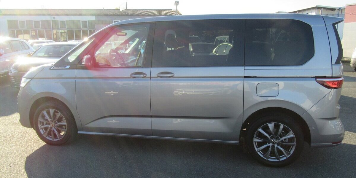 VW T7 Multivan Style eHybrid lang 93.000 km 48.990 &euro; Gernsheim 64579