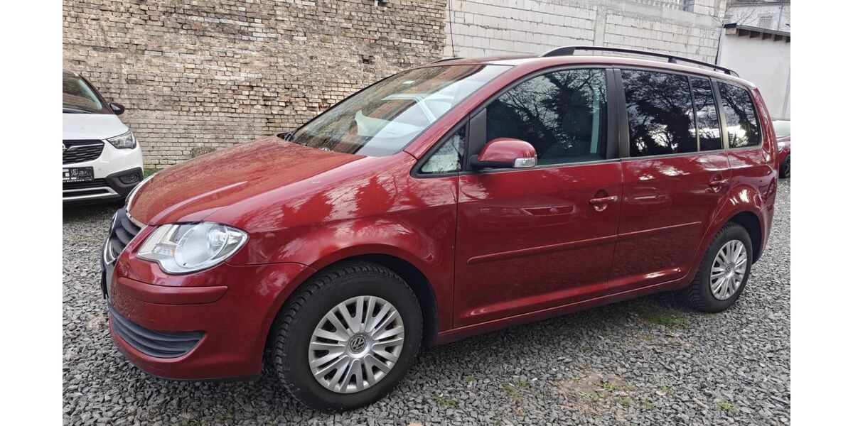 VW Touran 185.000 km 4.490 &euro; Ludwigshafen am Rhein 67059