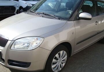 Skoda Fabia 68.000 km 7.500 &euro; Lorsch 64653