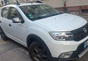 Dacia Sandero 197.000 km 4.699 &euro; Mannheim 68167
