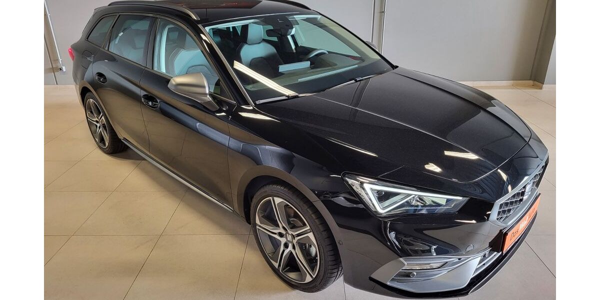 Seat Leon 14.659 km 29.870 &euro; Alsbach-Hähnlein 64665