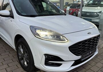 Ford Kuga 52.300 km 25.490 &euro; Heppenheim 64646