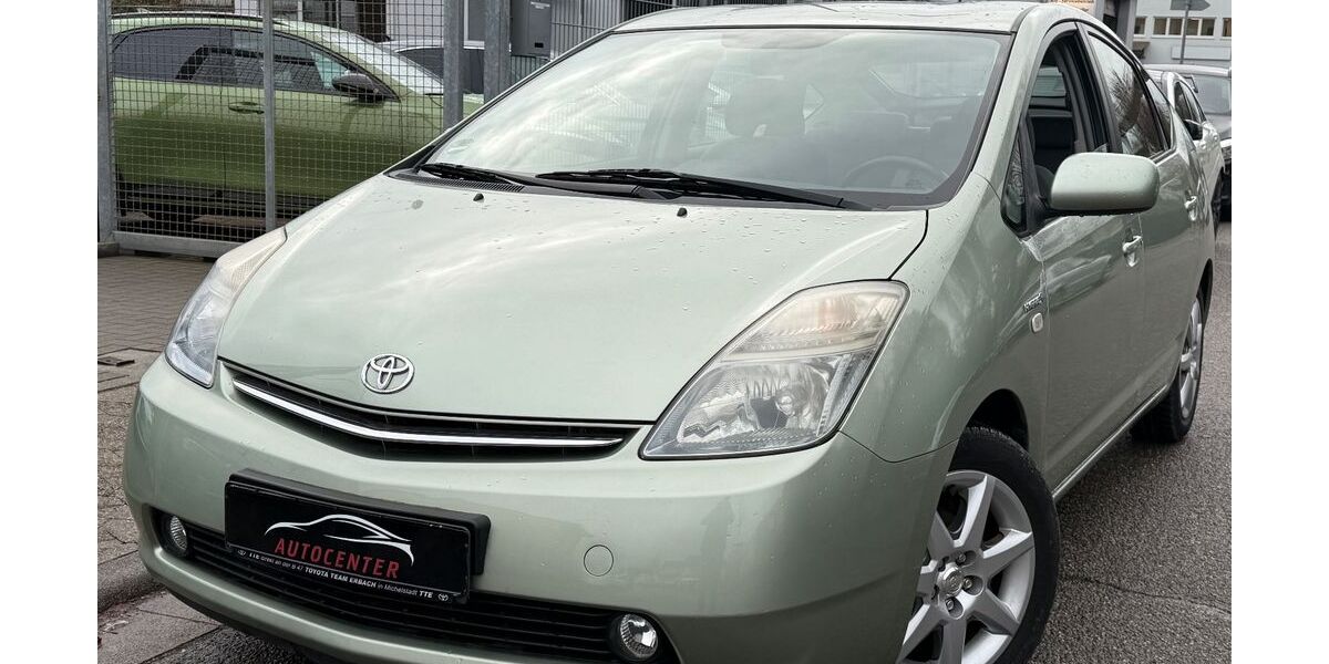 Toyota Prius 78.000 km 6.990 &euro; Weinheim 69469