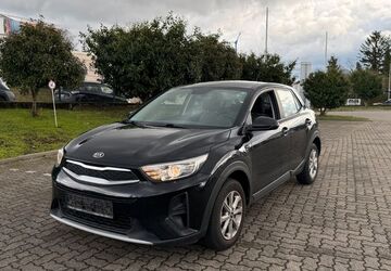Kia Stonic 188.000 km 8.300 &euro; Worms 67547