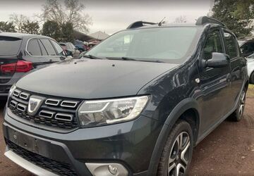 Dacia Sandero 80.000 km 8.600 &euro; Weinheim 69469