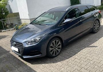 Hyundai i40 145.000 km 14.400 &euro; Weinheim 69469