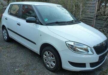 Skoda Fabia 118.525 km 4.699 &euro; Mannheim 68219