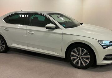 Skoda Superb 158.000 km 21.900 &euro; Biebesheim am Rhein 64584