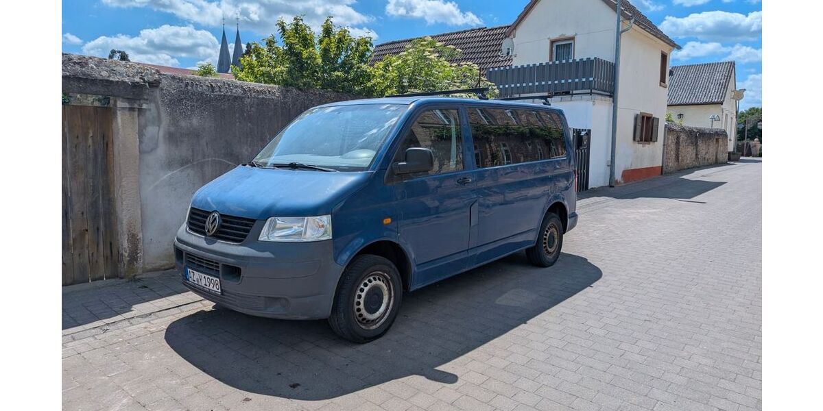 VW T5 Transporter 299.000 km 4.300 &euro; Flonheim 55237