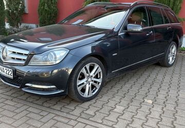 Mercedes-Benz C 250 246.000 km 9.500 &euro; Worms 67551