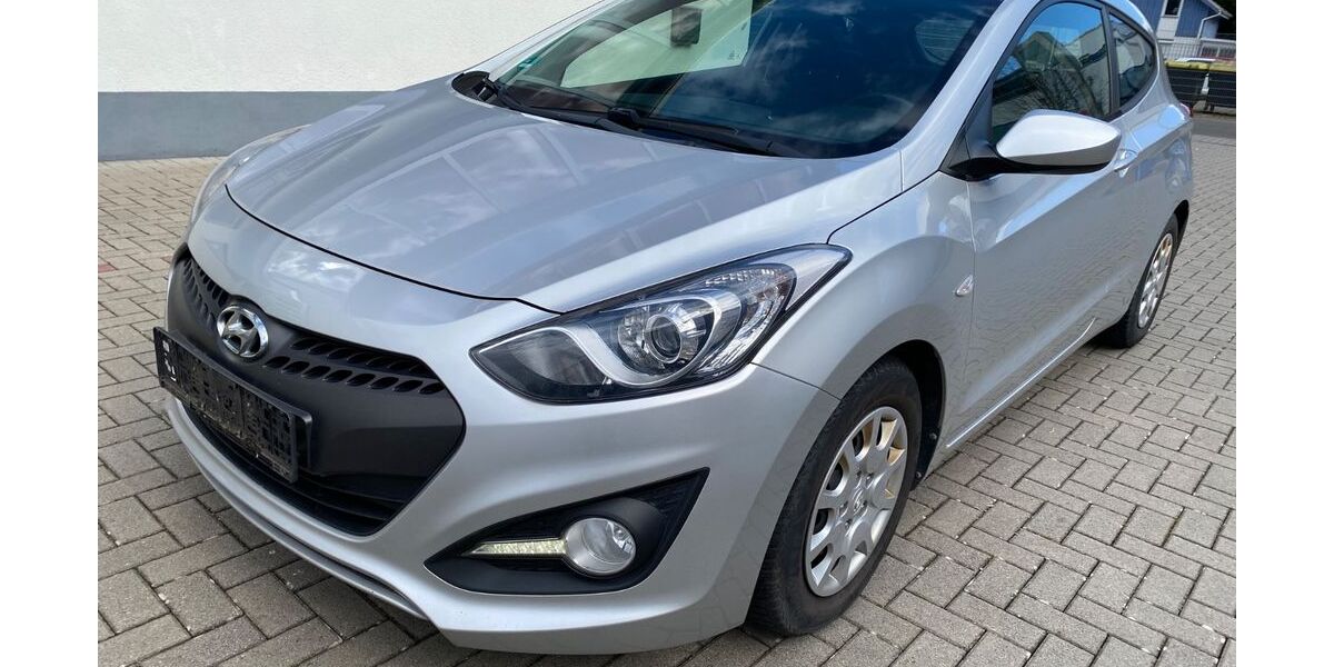 Hyundai i30 239.000 km 3.500 &euro; Osthofen 67574
