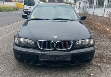 BMW 330 310.651 km 2.100 &euro; Griesheim 64347