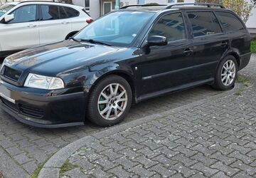 Skoda Octavia 298.000 km 3.700 &euro; Mannheim 68239