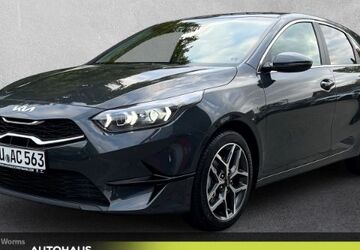Kia ceed / Ceed 1.500 km 23.990 &euro; Gruenstadt 67269