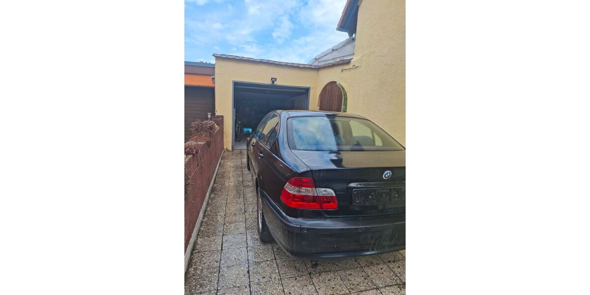 BMW 318 220.000 km 2.750 &euro; Grünstadt 67269