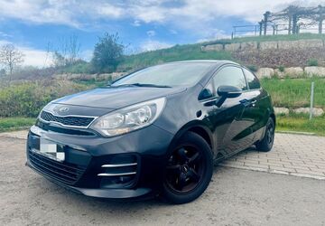 Kia Rio 92.625 km 6.290 &euro; Mutterstadt 67112