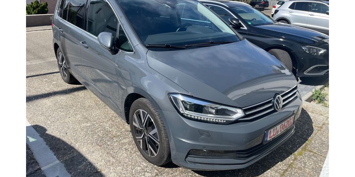 VW Touran 177.500 km 18.600 &euro; Ludwigshafen 67071