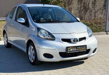 Toyota Aygo (X) 151.000 km 3.490 &euro; Lampertheim 68623