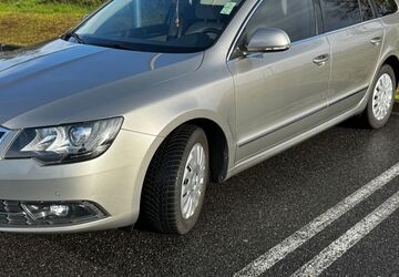 Skoda Superb 180.000 km 9.499 &euro; Ludwigshafen 67071