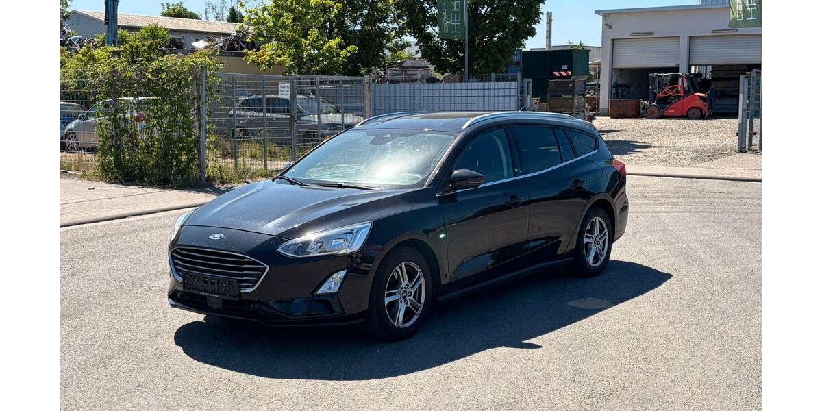 Ford Focus 113.990 km 8.900 &euro; Worms 67547
