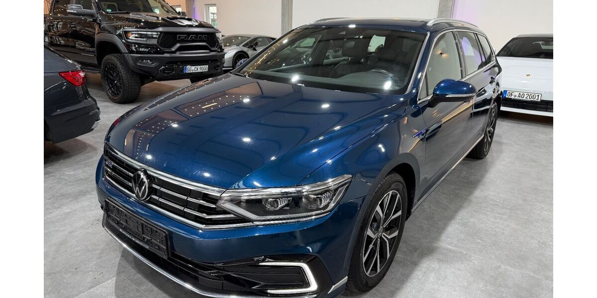 VW Passat Variant 49.002 km 28.999 &euro; Riedstadt 64560