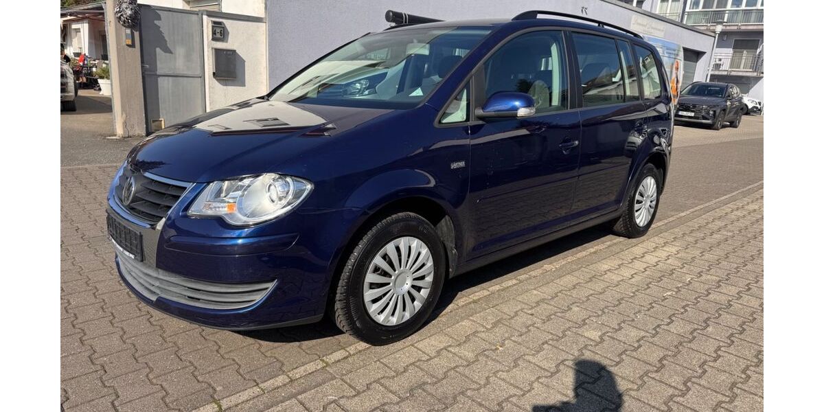 VW Touran 161.000 km 3.900 &euro; Mannheim 68309