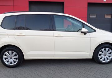 VW Touran 136.948 km 19.999 &euro; Ludwigshafen am Rhein 67059