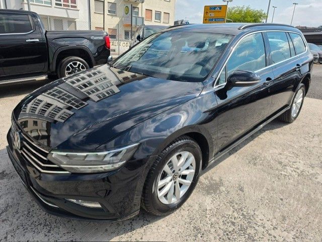 VW Passat Variant 79.000 km 22.690 &euro; Mannheim 68159