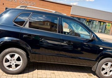 Hyundai TUCSON 200.000 km 3.990 &euro; Worms 67551