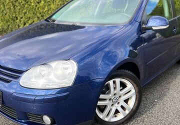 VW Golf 170.000 km 2.749 &euro; Bickenbach 64404