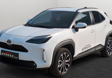 Toyota Yaris Cross 2.000 km 27.666 &euro; Frankenthal 67227