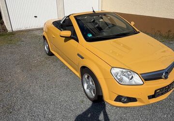 Opel Tigra 109.000 km 3.500 &euro; Griesheim 64347