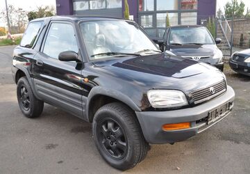 Toyota RAV 4 102.500 km 3.990 &euro; Mannheim 68305