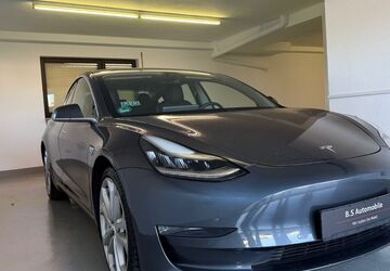 Tesla Model 3 99.103 km 24.900 &euro; Alsbach 64665