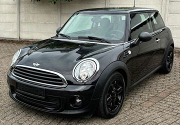 Mini ONE 156.000 km 4.950 &euro; Worms 67549