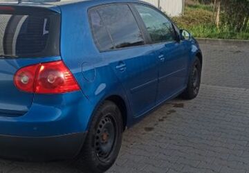 VW Golf 331.000 km 2.293 &euro; Osthofen 67574