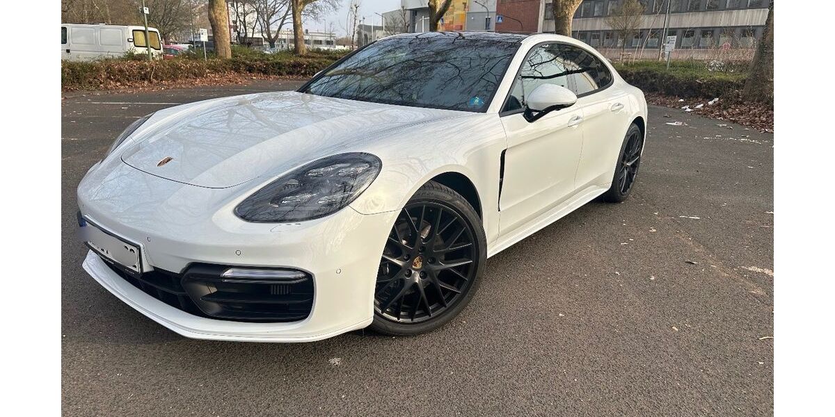 Porsche Panamera 44.000 km 68.900 &euro; Mannheim 68159