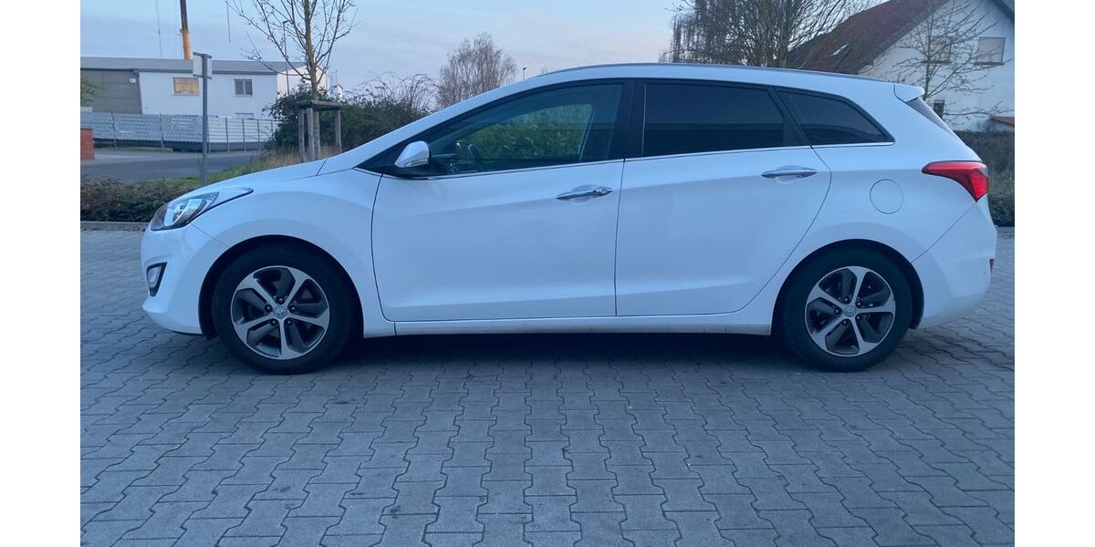Hyundai i30 150.000 km 6.750 &euro; Osthofen 67574