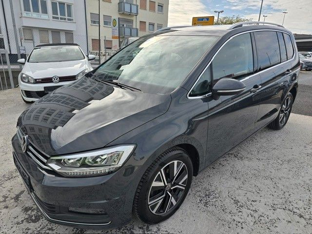 VW Touran 40.000 km 28.290 &euro; Mannheim 68159