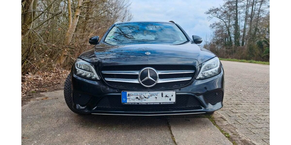Mercedes-Benz C 200 144.612 km 17.900 &euro; Gernsheim 64579