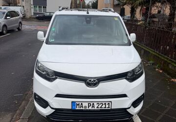 Toyota Proace City 108.185 km 16.100 &euro; Mannheim 68309