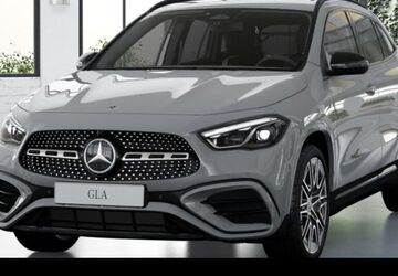 Mercedes-Benz GLA 200 14.000 km 41.450 &euro; Mannheim 68165