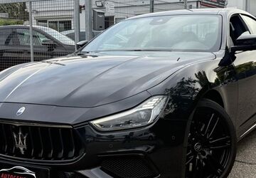 Maserati Ghibli 37.000 km 52.900 &euro; Weinheim 69469