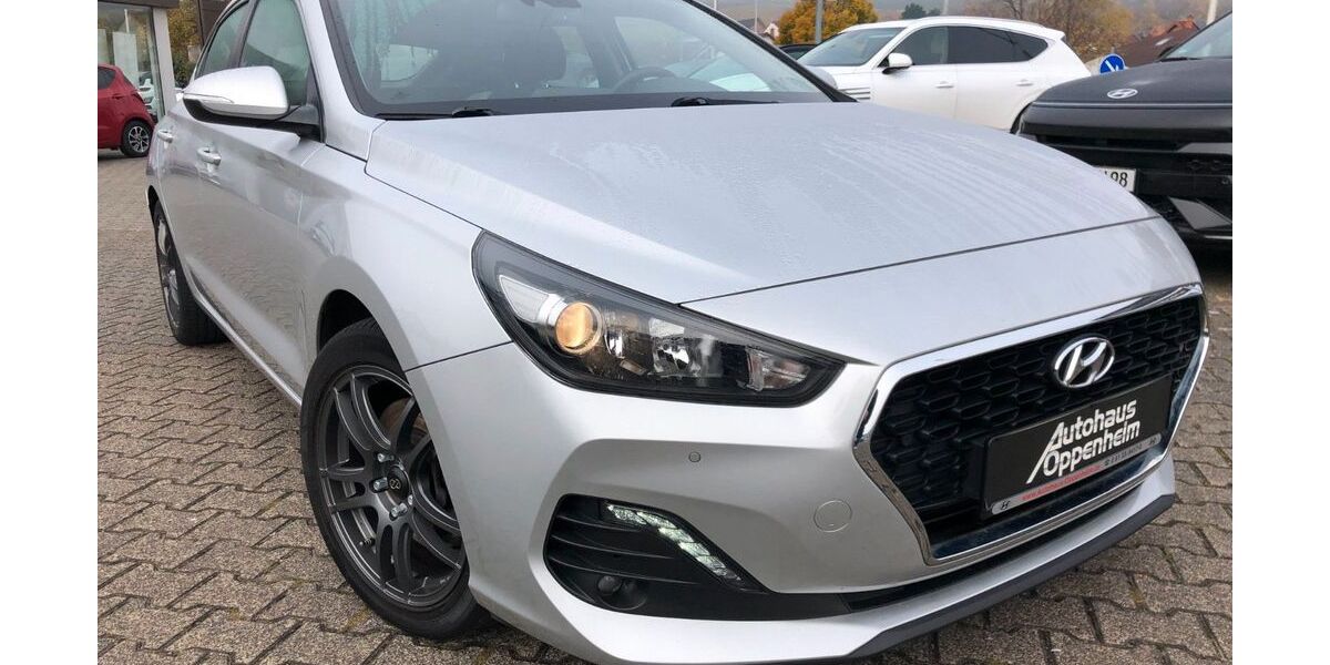Hyundai i30 66.300 km 15.398 &euro; Oppenheim 55276